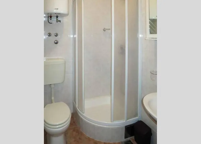 Two Bedroom Apartment *